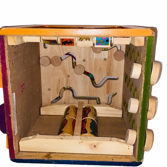 Zany Zoo  Wooden Activity Cube by B. Toys - Picture 12 of 16